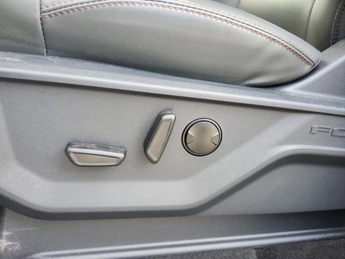 New 2025 Ford Expedition Active AWD/4WD image 15