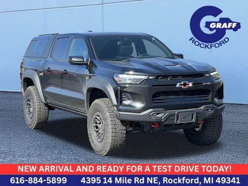 Used 2025 Chevrolet Colorado ZR2 w/ ZR2 Bison Edition AWD/4WD image 1