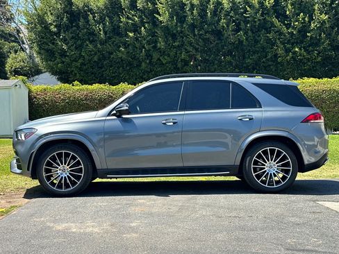 Used 2020 Mercedes-Benz GLE 450 4MATIC image 2