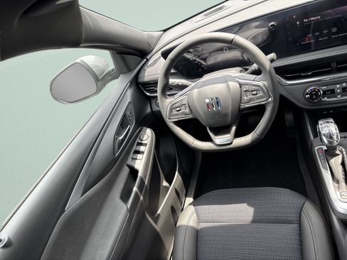 New 2026 Buick Envista Preferred w/ Convenience I Package FWD image 24