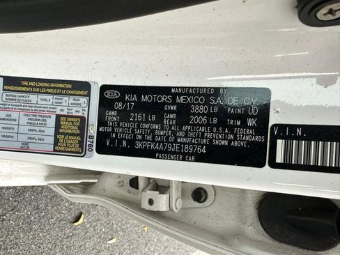 Used 2018 Kia Forte LX image 20