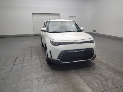 Used 2023 Kia Soul LX w/ LX Technology Package FWD image 13