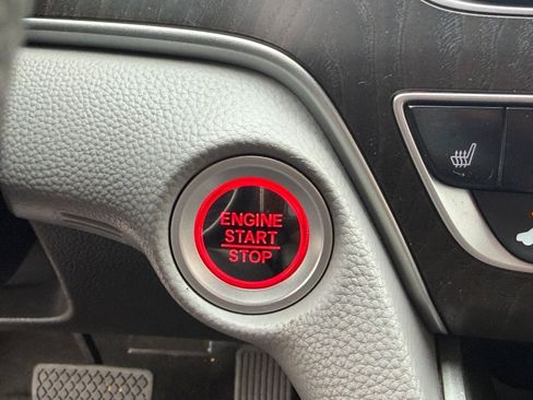 Used 2019 Honda Accord EX image 28