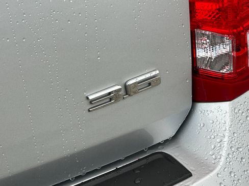 Used 2014 Cadillac SRX Luxury image 26