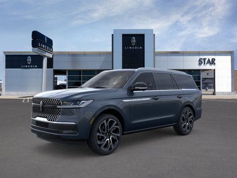 New 2026 Lincoln Navigator Reserve AWD/4WD image 1