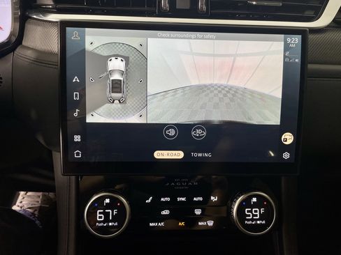 Used 2022 Jaguar F-PACE SVR AWD/4WD image 21