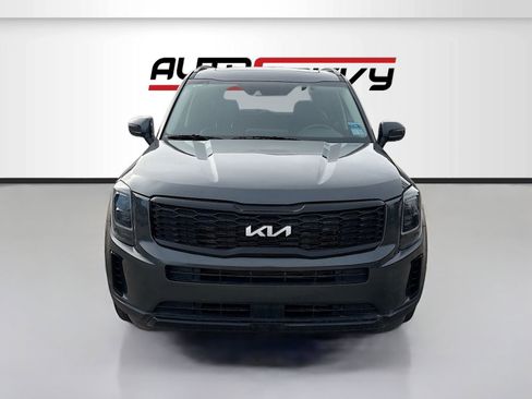 Used 2022 Kia Telluride EX w/ EX Premium Package image 2