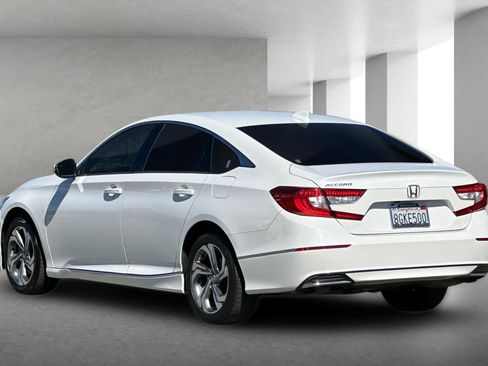 Used 2018 Honda Accord EX image 6