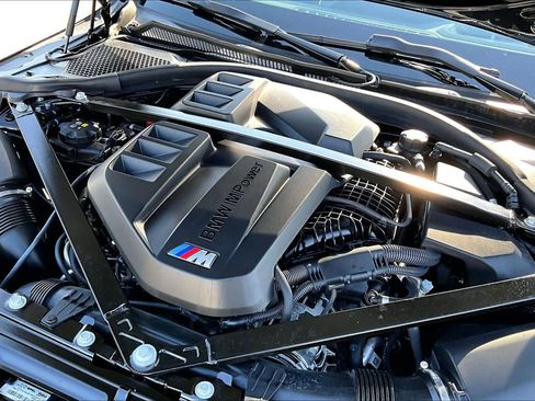 Used 2024 BMW M2 w/ Lighting Package RWD image 31