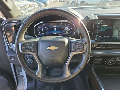 Used 2024 Chevrolet Silverado 3500 High Country w/ Technology Package image 15