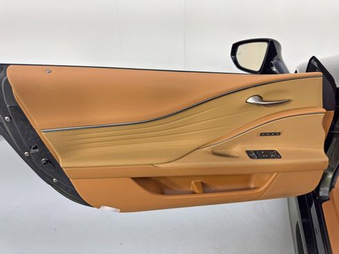 Used 2024 Lexus LC 500 Convertible w/ Touring Package image 41