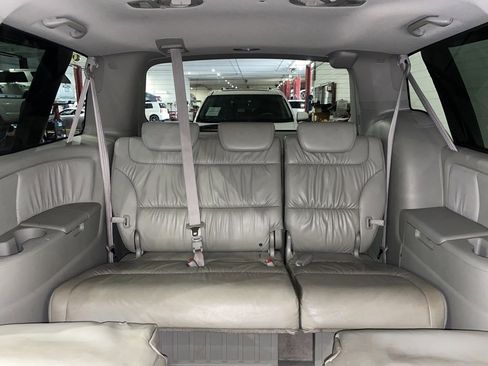 Used 2010 Honda Odyssey EX-L image 11