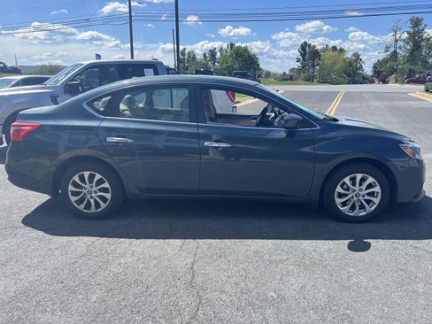 Used 2016 Nissan Sentra SV image 6