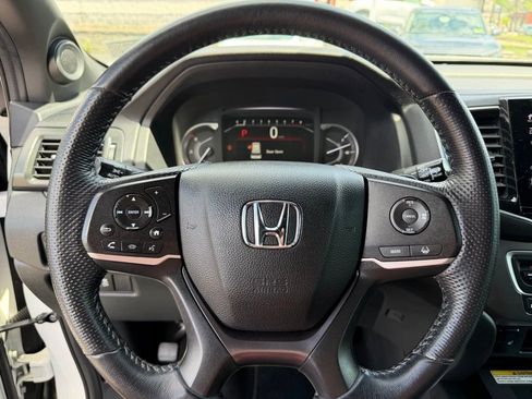 Used 2023 Honda Passport EX-L image 13