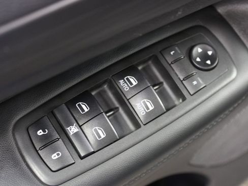 Used 2021 Jeep Grand Cherokee Altitude AWD/4WD image 61