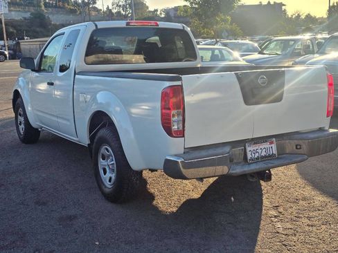 Used 2016 Nissan Frontier S RWD image 4