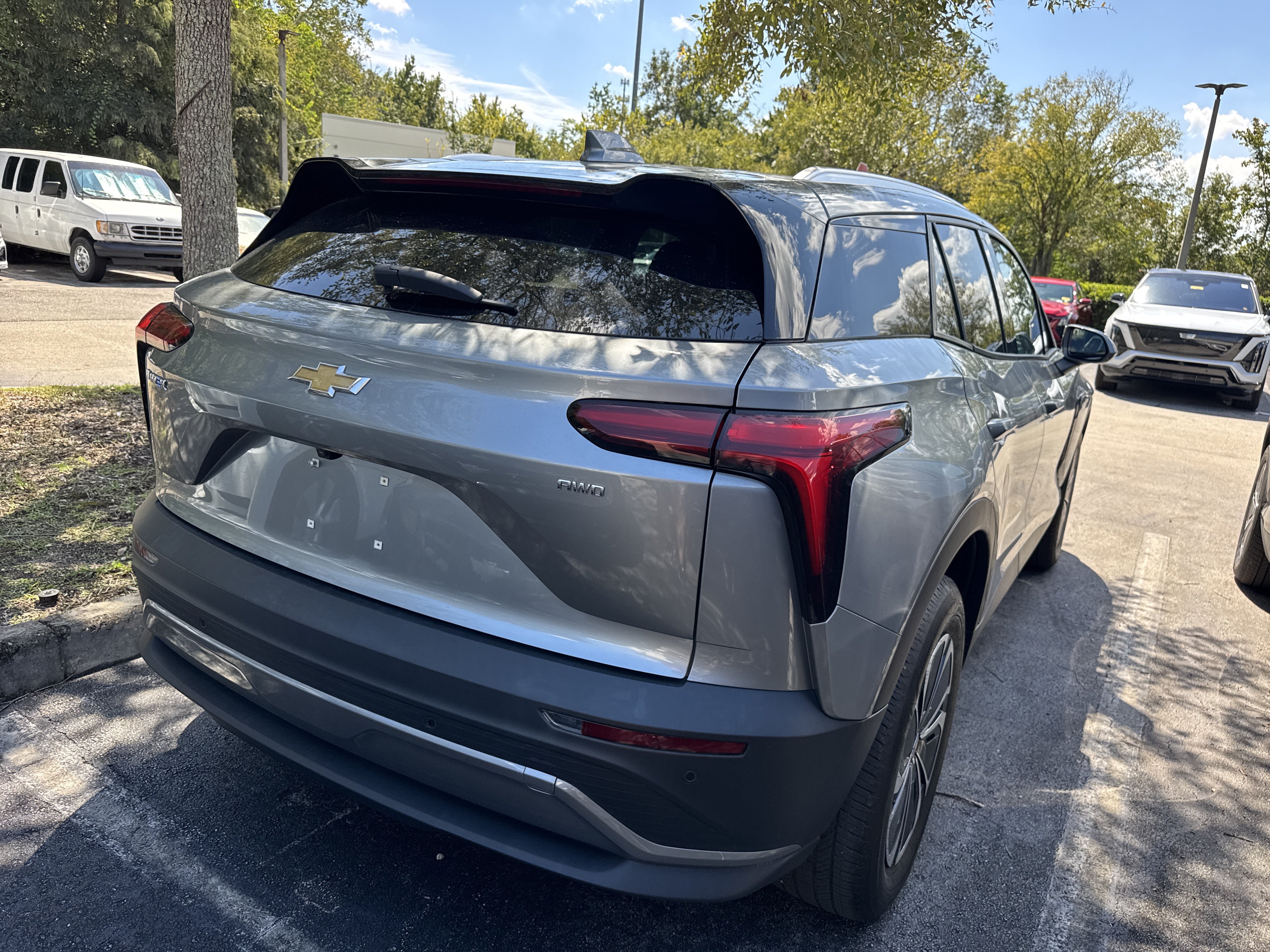 Used 2024 Chevrolet Blazer EV LT AWD/4WD image 3