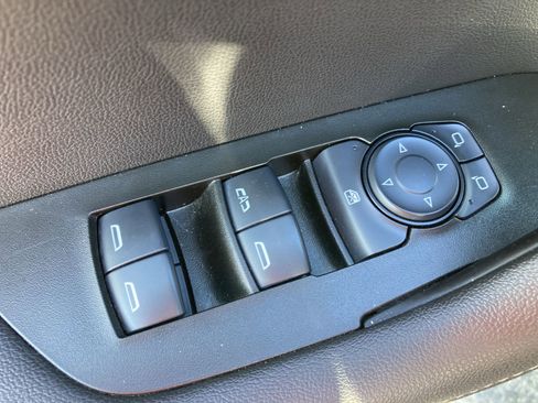 Used 2025 Chevrolet Blazer LT image 15