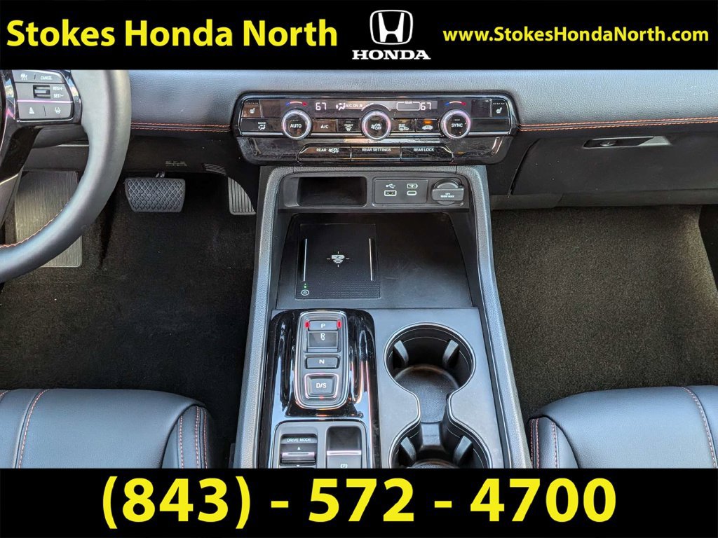Used 2025 Honda Pilot TrailSport image 19