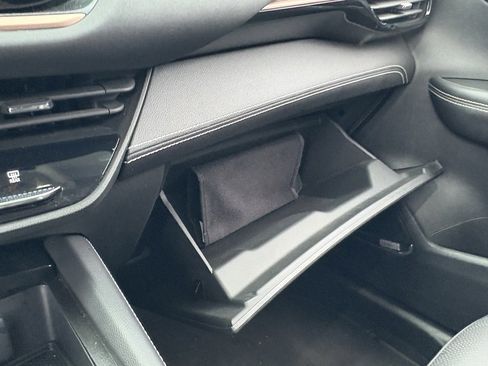 Used 2024 Buick Envision Sport Touring image 37