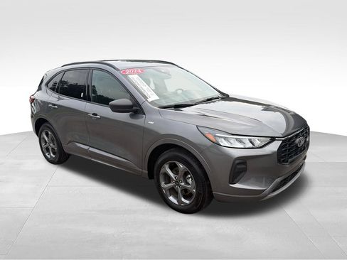 Used 2024 Ford Escape ST-Line w/ Tech Pack #1 AWD/4WD image 7