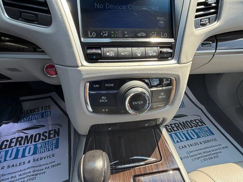 Used 2014 Acura RLX w/ Technology Package FWD image 15