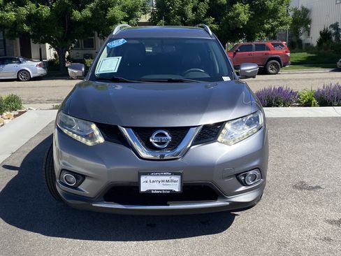 Used 2015 Nissan Rogue SL w/ SL Premium Package AWD/4WD image 9