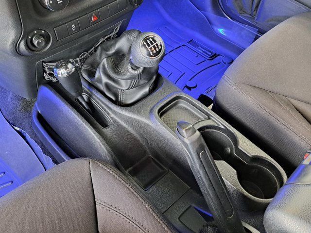 Used 2014 Jeep Wrangler Sport w/ Quick Order Package 23S AWD/4WD image 17