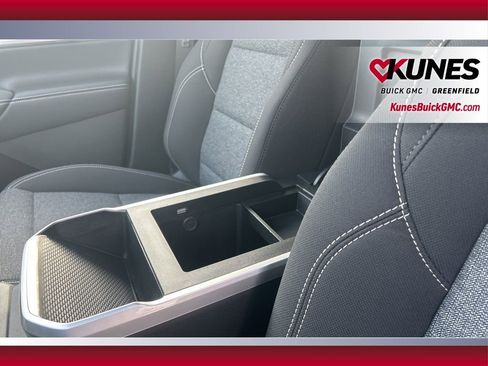 New 2026 GMC Terrain Elevation w/ LPO, Floor Liner Package image 17