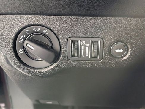 Certified 2022 Dodge Challenger R/T Scat Pack image 15