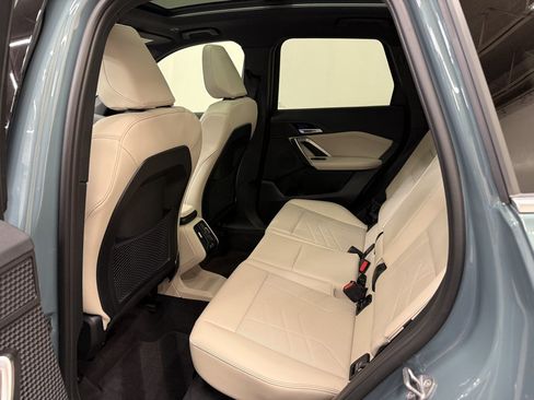 Used 2023 BMW X1 xDrive28i w/ Convenience Package AWD/4WD image 6