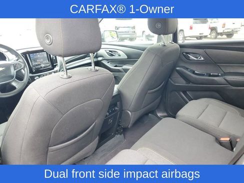 Used 2021 Chevrolet Traverse LS image 34
