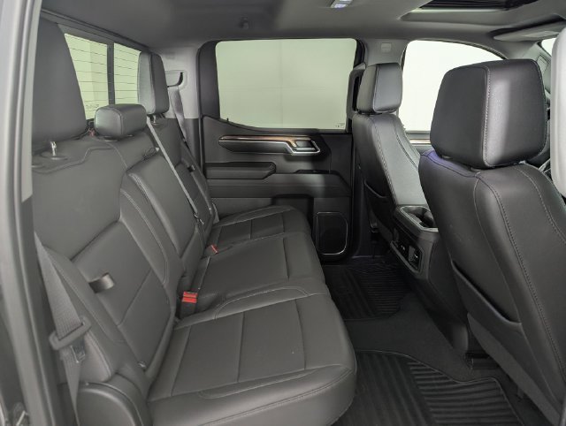 Used 2024 Chevrolet Silverado 1500 RST w/ Convenience Package II AWD/4WD image 21