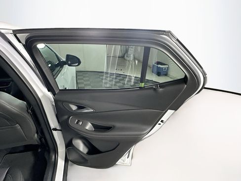 Used 2025 Buick Encore GX Preferred FWD image 29