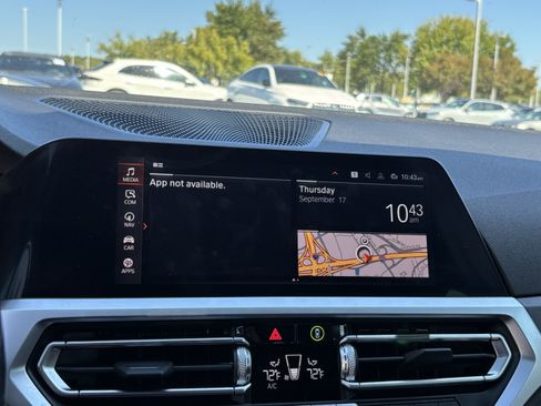 Used 2023 BMW 430i w/ M Sport Package RWD image 23