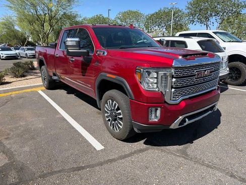 Used 2021 GMC Sierra 3500 Denali image 3