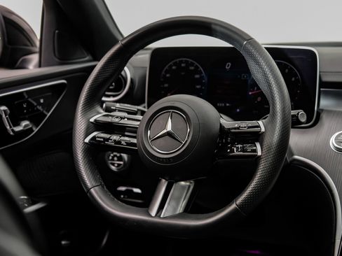 Used 2024 Mercedes-Benz C 300 Sedan w/ AMG Line w/ Night Package image 21
