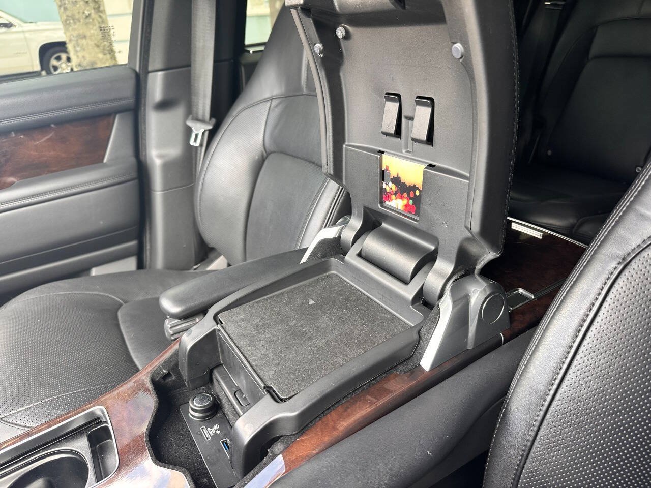 Used 2019 Land Rover Range Rover Long Wheelbase Supercharged AWD/4WD image 48