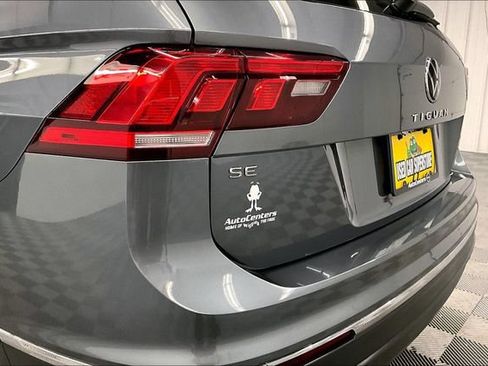 Used 2023 Volkswagen Tiguan SE FWD image 9