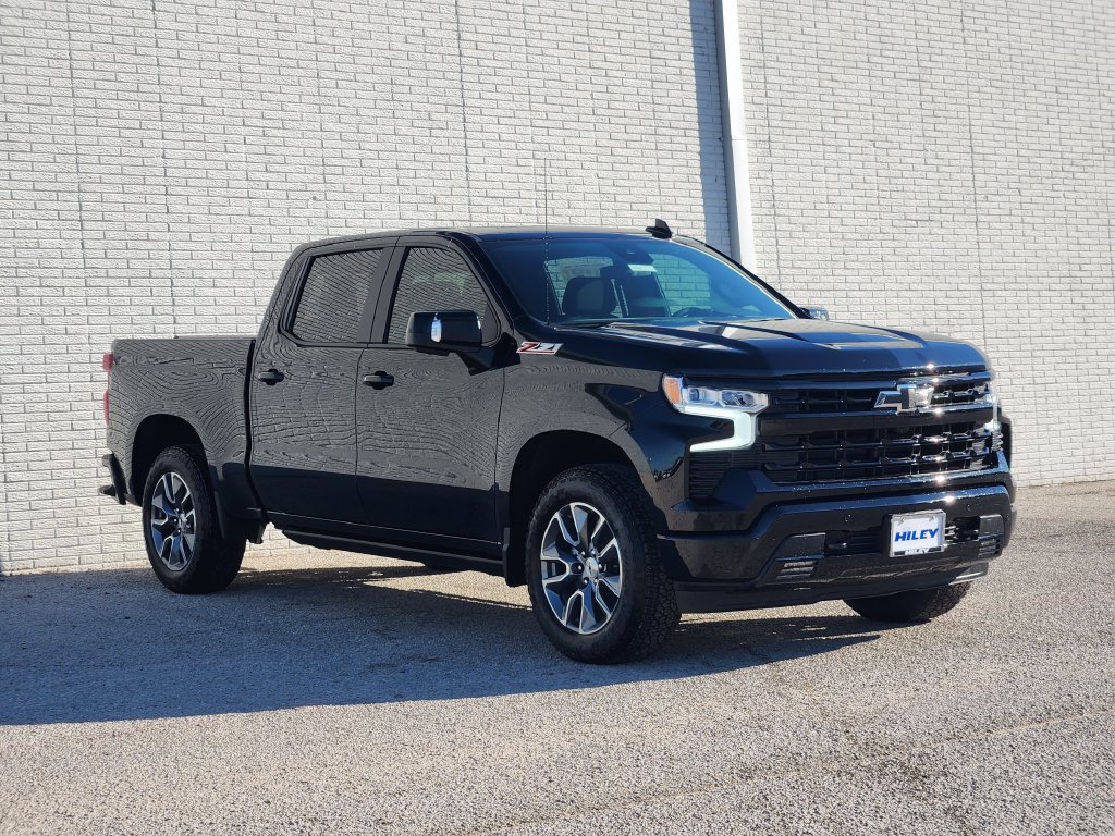 New 2026 Chevrolet Silverado 1500 RST AWD/4WD image 2