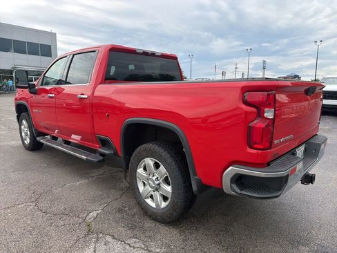Used 2020 Chevrolet Silverado 2500 LTZ AWD/4WD image 4