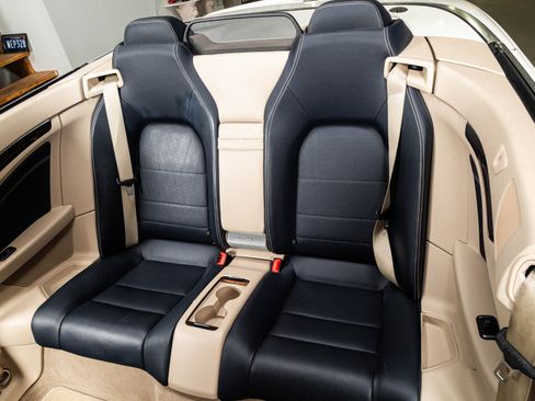 Used 2014 Mercedes-Benz E 350 Cabriolet image 23