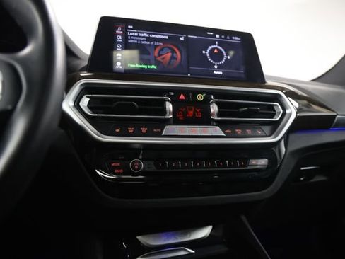Used 2023 BMW X3 xDrive30i AWD/4WD image 27