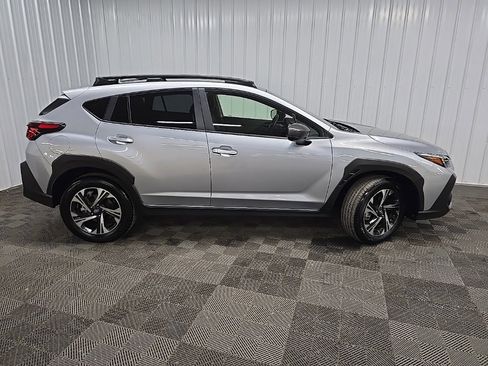 Used 2025 Subaru Crosstrek 2.5i Premium w/ Crosstrek Mirror Package image 2