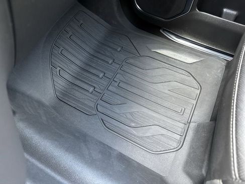 Certified 2024 GMC Sierra 1500 SLT image 35