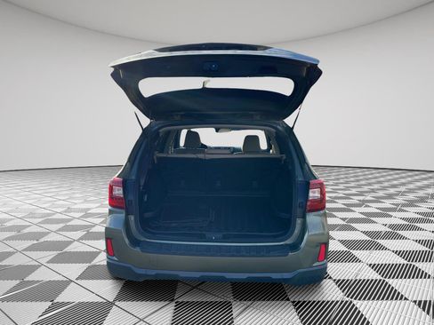 Used 2015 Subaru Outback 2.5i Limited image 15