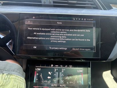 Used 2022 Audi e-tron Premium Plus