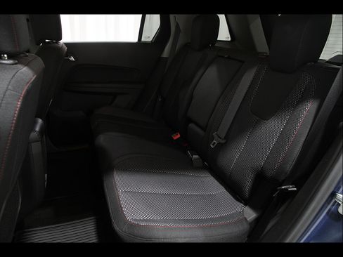 Used 2017 GMC Terrain SLE w/ Convenience Package AWD/4WD image 17