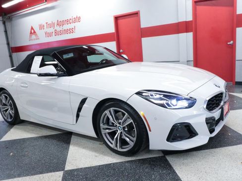 Used 2025 BMW Z4 sDrive30i image 42