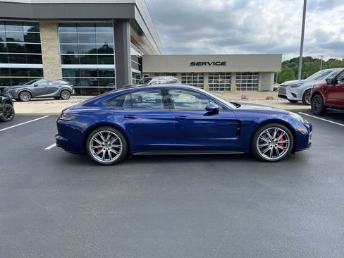 Used 2020 Porsche Panamera GTS AWD/4WD image 2